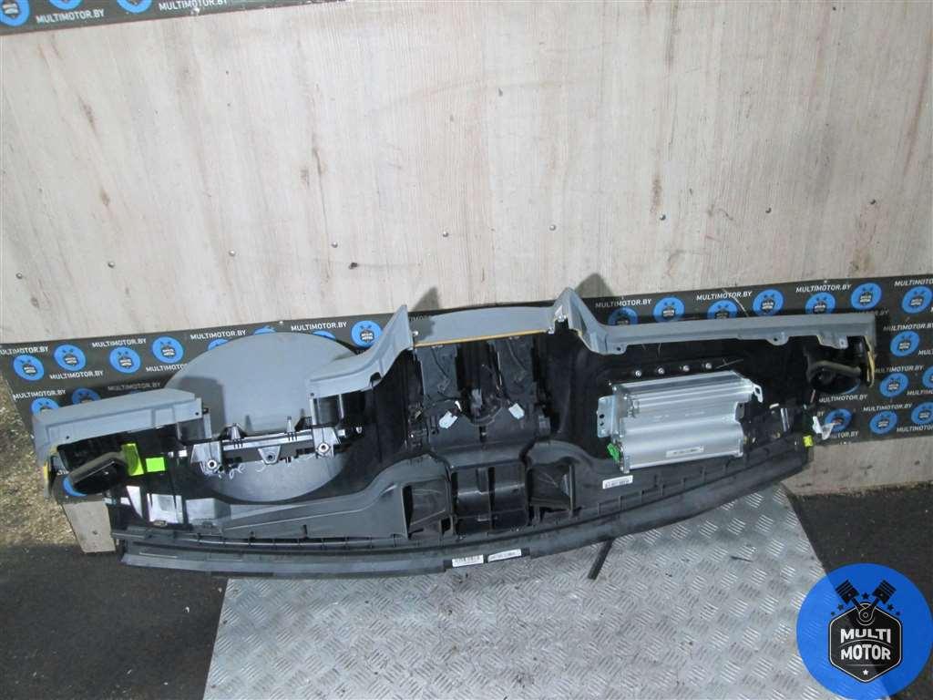 Панель передняя салона (торпедо) MERCEDES ML W164 (2005-2011) 3.2 CDi V6 224 2007 г. - фото 3 - id-p141891669