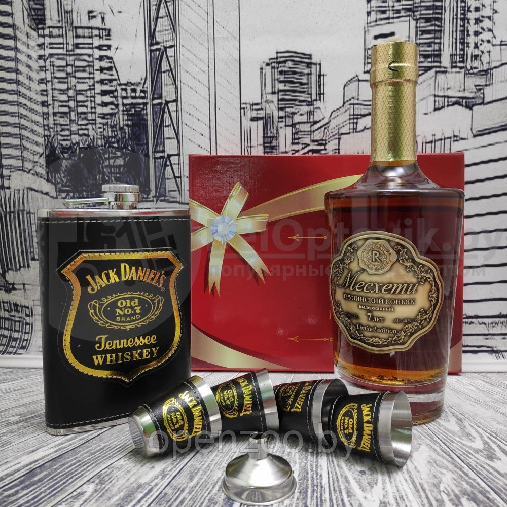Подарочный набор Jack Daniels: фляжка 236 мл, 4 стопки и металлическая воронка M-33 Коричневый - фото 3 - id-p114700853