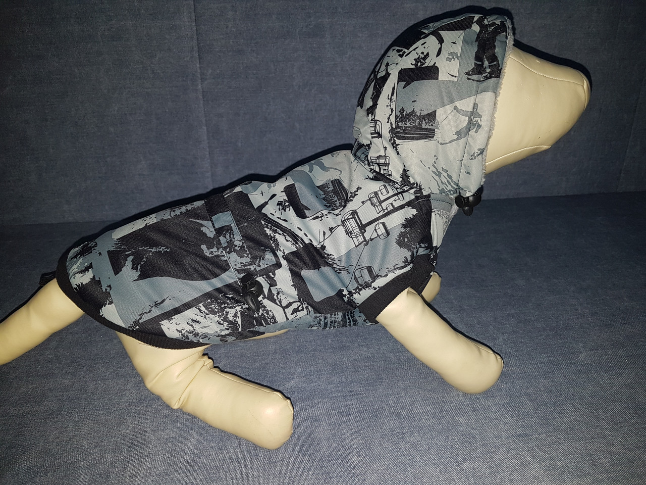 Куртка для собак на подкладке Овечка (иск.мех) - "Зима"с рисунком "Лыжники" - фото 1 - id-p142254233