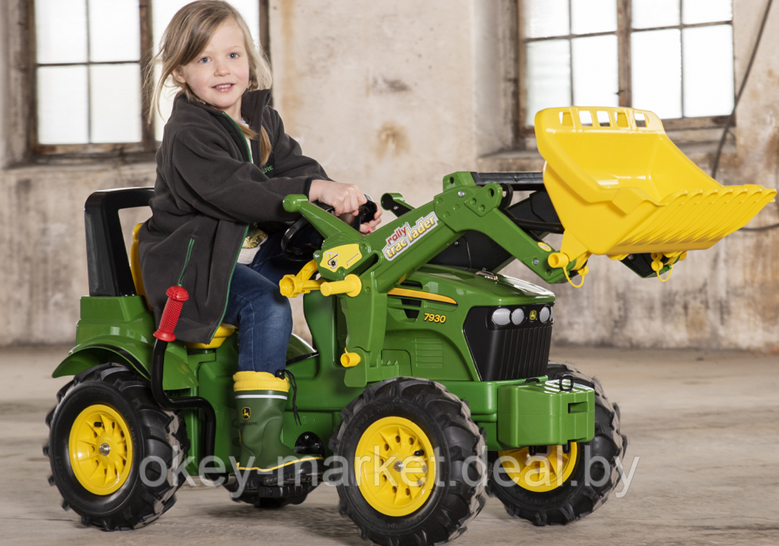 Детский педальный трактор Rolly Toys Farmtrac John Deere 7930 с надувными колёсами - фото 5 - id-p142344195