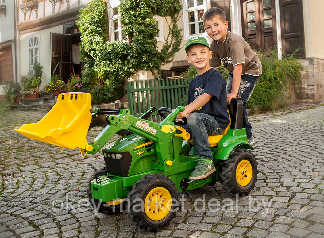 Детский педальный трактор Rolly Toys Farmtrac John Deere 7930 с надувными колёсами - фото 7 - id-p142344195
