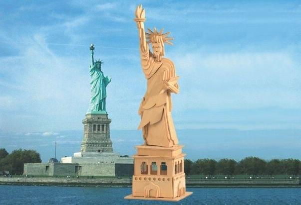 Декоративный макет Статуи Свободы - фото 1 - id-p142352552