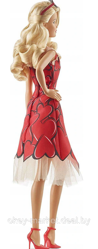Кукла Barbie в красном платье коллекционная FXC74 - фото 8 - id-p142366585