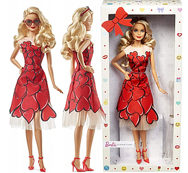 Коллекционная кукла Mattel Barbie в красном платье коллекционная FXC74