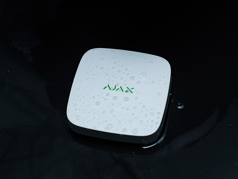 Датчик раннего обнаружения затопления Ajax LeaksProtect (белый) - фото 4 - id-p142542828