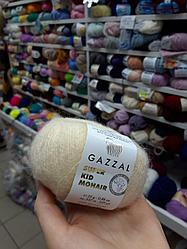 Пряжа Gazzal Super Kid Mohair цвет 64408 молочный