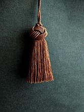 Кисточка маленькая коричневая цвет М13