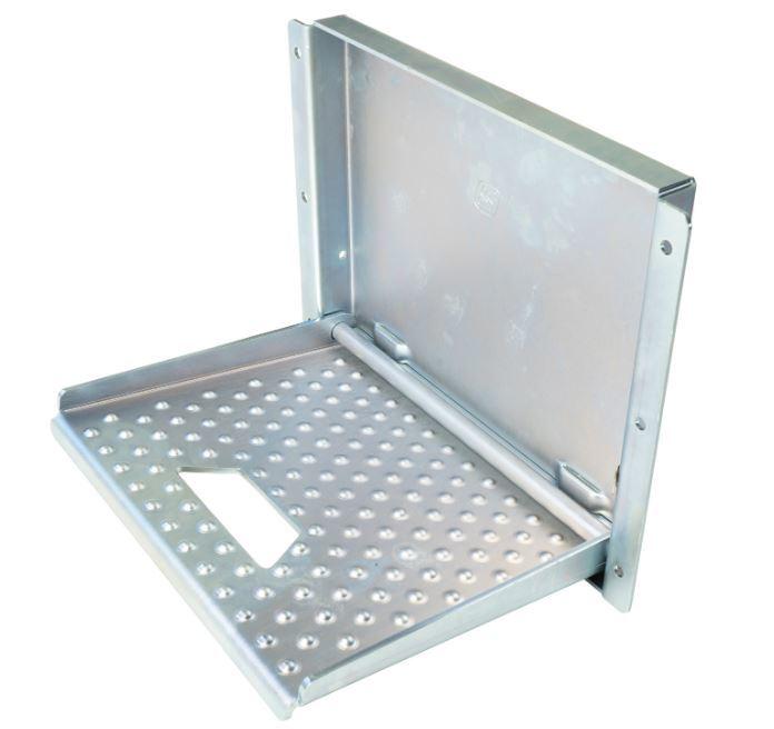 Подножка откидная с перфорацией 200х150 мм, оцинкованная сталь, Suer 215131985