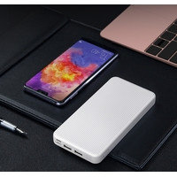 Портативное зарядное устройство Yoobao P10D (белый), фото 2