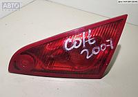 Фонарь крышки багажника правый Mitsubishi Colt (2004-2012)