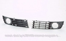Решетка бампера передняя правая черная AUDI A4 (B6) 01-