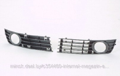Решетка бампера передняя правая черная AUDI A4 (B6) 01- - фото 1 - id-p52059236