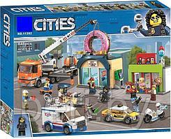 11392 Конструктор LARI "Открытие магазина по продаже пончиков", (Аналог LEGO City 60233)