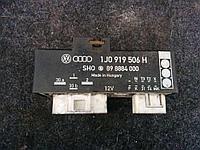 Реле вентилятора Volkswagen Golf 4 (1J0919506H)