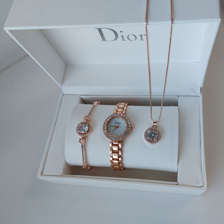 Подарочный набор Dior браслет подвеска часы. Цвет золото