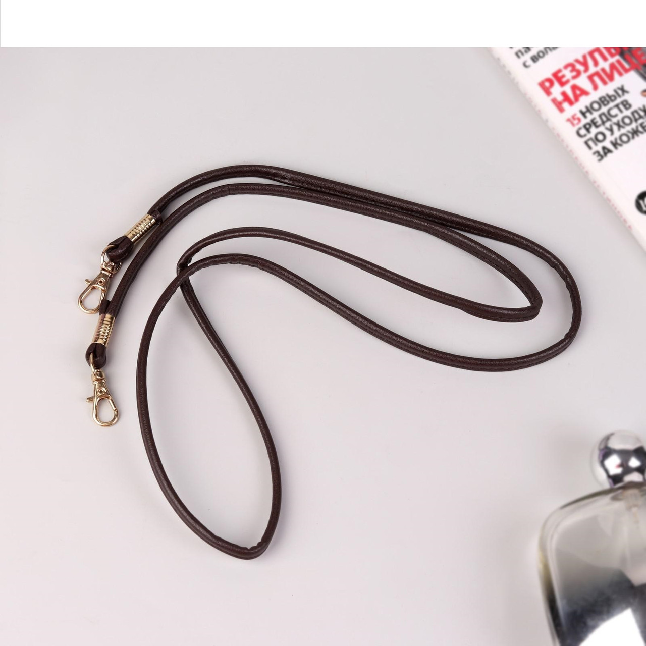 Ручка-шнурок для сумки, с карабинами, 120 × 0,6 см, цвет коричневый - фото 1 - id-p143952115