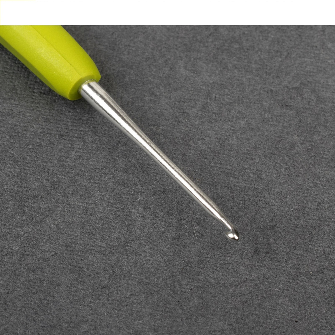 Крючок для вязания, с силиконовой ручкой, d = 2 мм, 14 см, цвет МИКС - фото 1 - id-p144496030