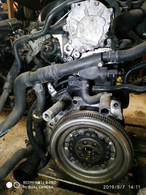 Двигатель в сборе на Volkswagen Touran - фото 1 - id-p111782026
