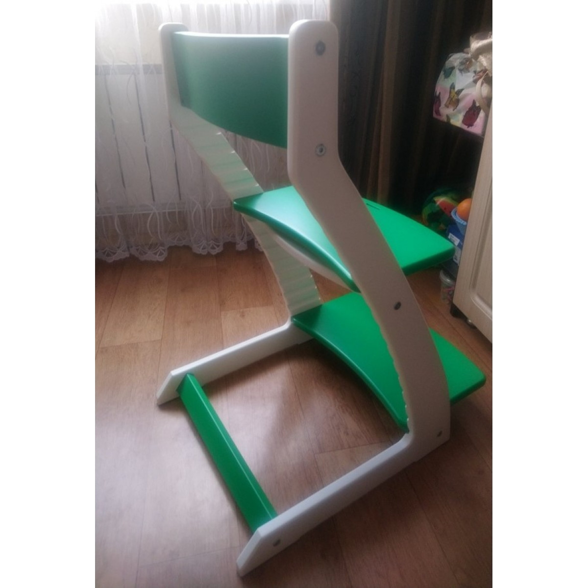 Детский регулируемый растущий стул «ВАСИЛЁК» Slim ВН-21Д (бело-зеленый) - фото 2 - id-p144595705