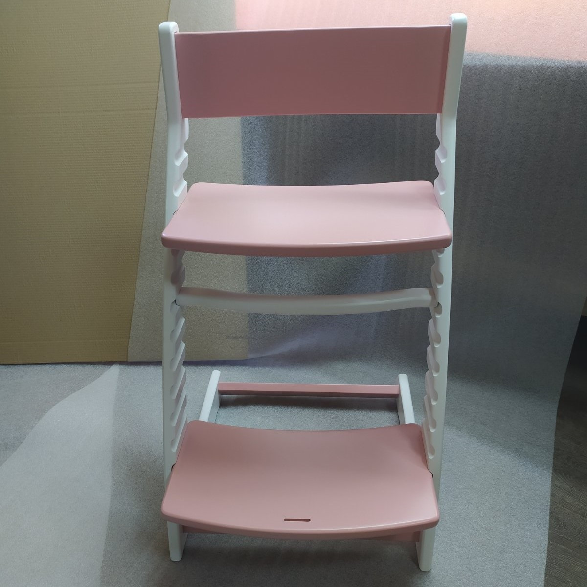 Детский регулируемый растущий стул «ВАСИЛЁК» Slim ВН-21Д (бело-фламинговый) - фото 3 - id-p144595887