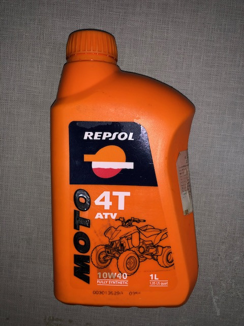 Синтетическое моторное масло Repsol Moto ATV 4T 10W40 1 л RP167N51 - фото 1 - id-p144616154