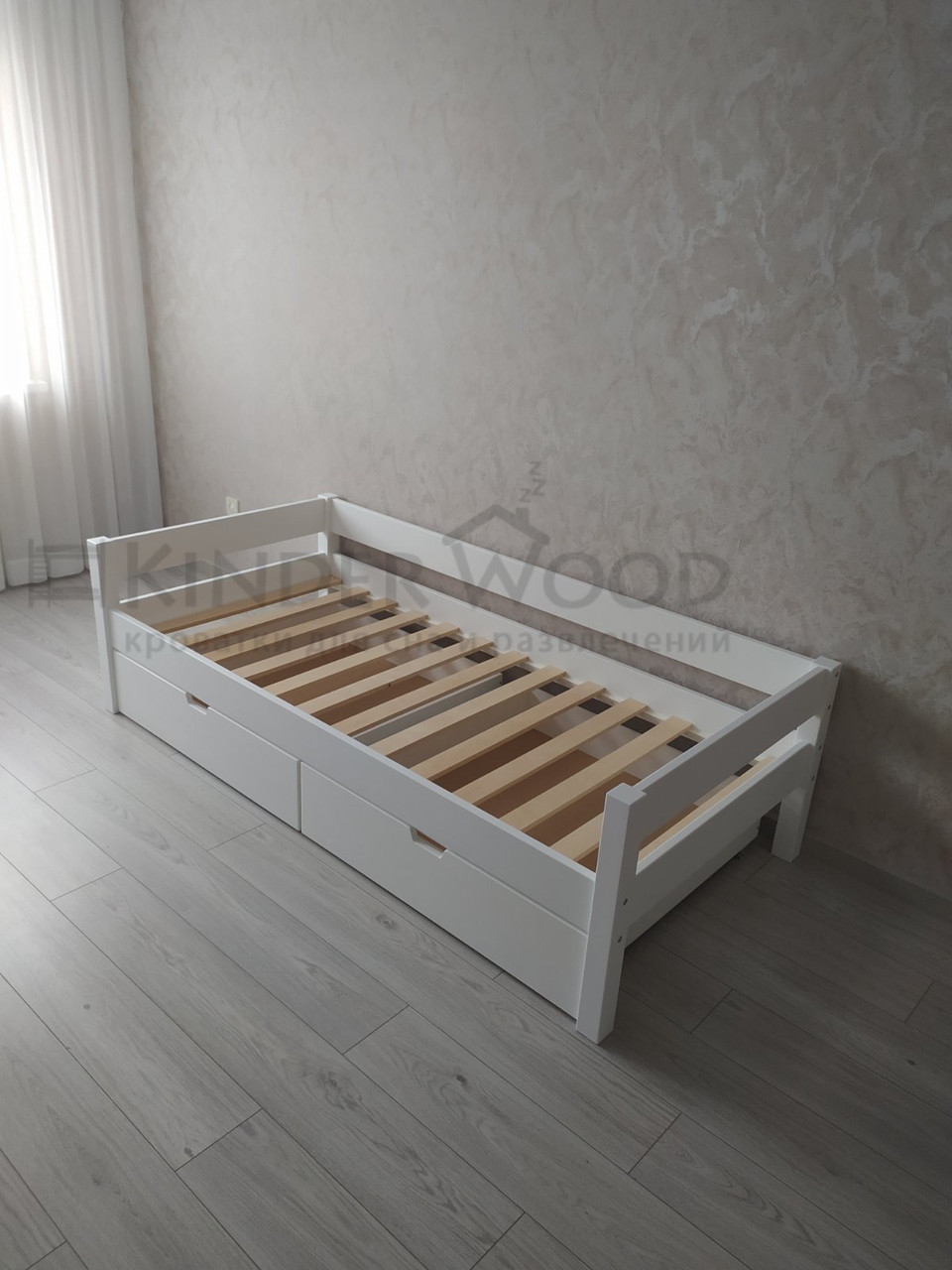 Односпальная кровать из массива "Лотос-4 с ящиками" Сосна