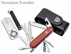 Швейцарский набор Victorinox Traveller-Set с фонариком и чехлом, фото 2