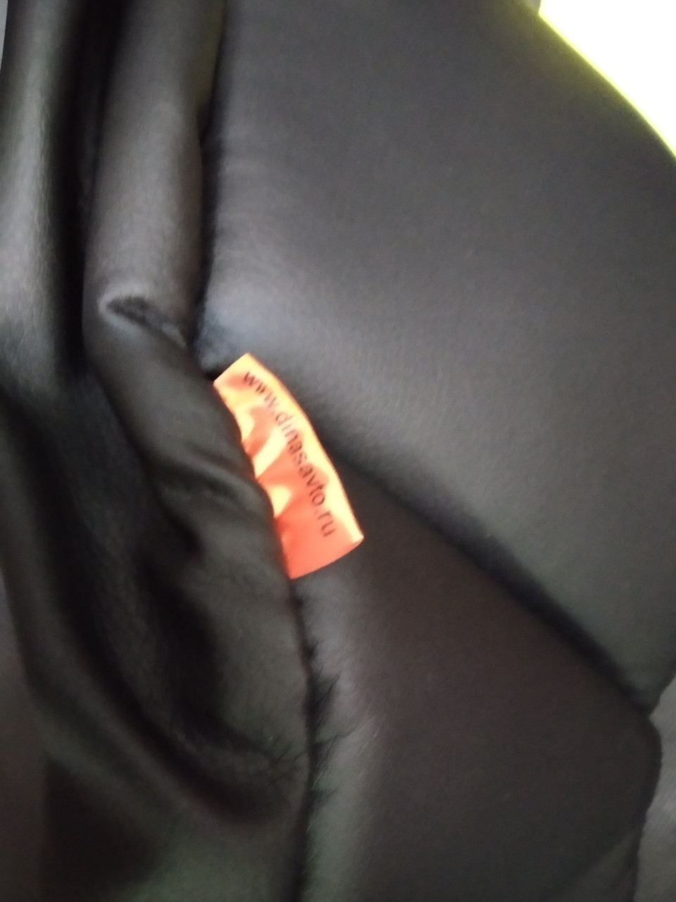 Чехлы на сидения Dinas Drive черные, РОМБ, белая нить - фото 2 - id-p144900341