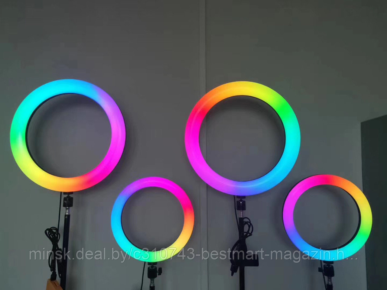 45см Лампа "18 RGB+Белый цвет +Штатив 2.2м +Пульт +Три держателя телефона | LED Кольцевая - фото 4 - id-p144997499