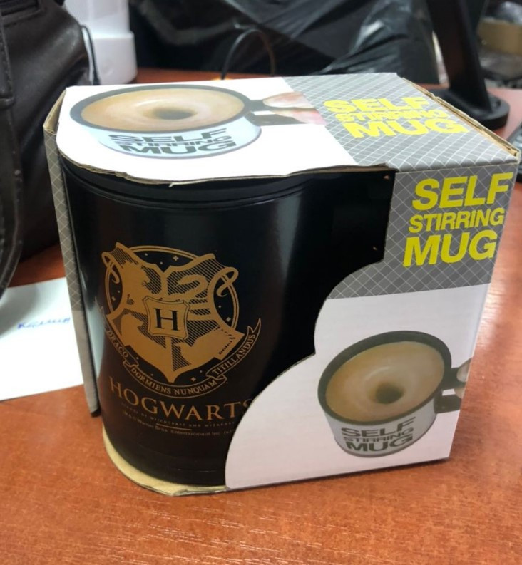 Кружка-мешалка self stirring mug Hogwart - фото 4 - id-p145104128