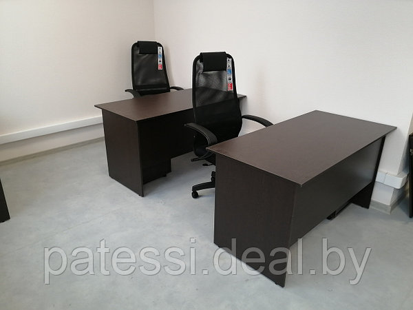 Набор офисной мебели на два рабочих места с креслами - купить по лучшей  цене в Минске от компании "PATES.BY - мебель для офиса и дома" - 145183878