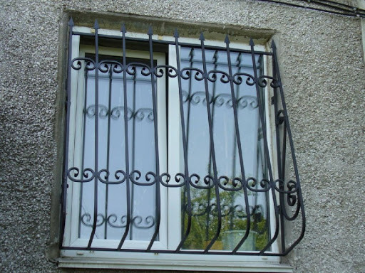 Решетка на окна металлическая - фото 4 - id-p141618213