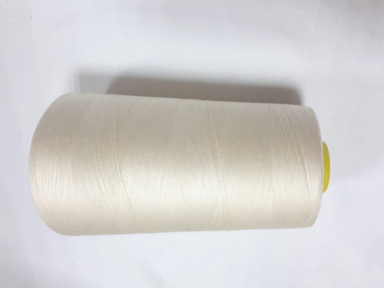 Нитка швейная Absolut Thread 50/2 5000 ярдов цвет 127 молочный