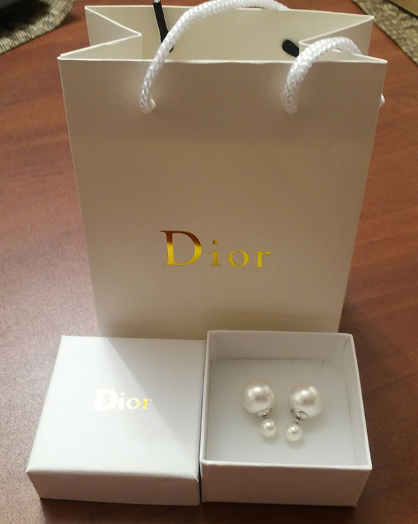 СЕРЬГИ-ПУСЕТЫ ДИОР ШАРИКИ с логотипом Dior. Модель 1 - фото 6 - id-p12033032