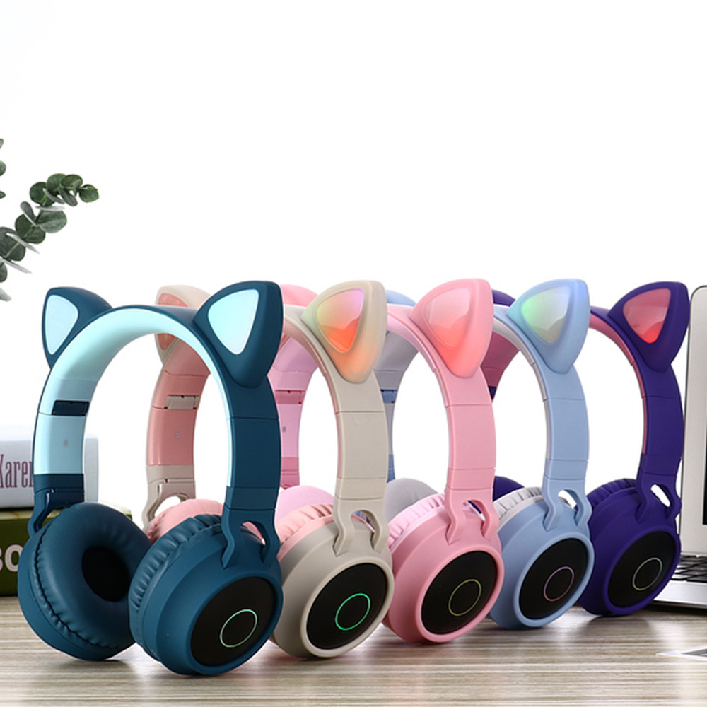 Детские наушники Cat Ear zw 028 беспроводные со светящимися ушками Wireless Headphones - фото 3 - id-p146365590