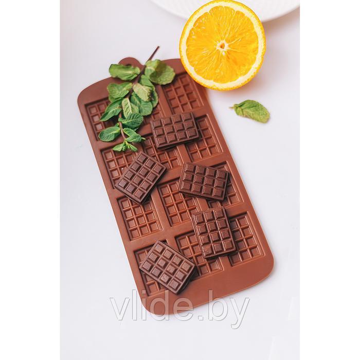 Форма для льда и шоколада Доляна «Плитка», 21×11 см, 12 ячеек (2,7×3,9 см), цвет шоколадный - фото 4 - id-p146448138