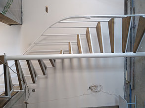 Винтовая лестница со ступенями,г.Фаниполь 6