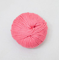 Пряжа Debbie Bliss Cotton DK Цвет: 64 Coral (100% Хлопок, 84м/50г)