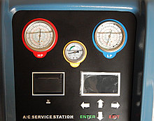 Автоматическая установка для заправки и обслуживания автомобильных кондиционеров RCC-8A+