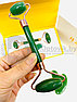 Массажный подарочный набор 2 в 1 Jade Roller нефритовый: скребок Гуаша  ролик для массажа (камень) NoorAlazawi, фото 5
