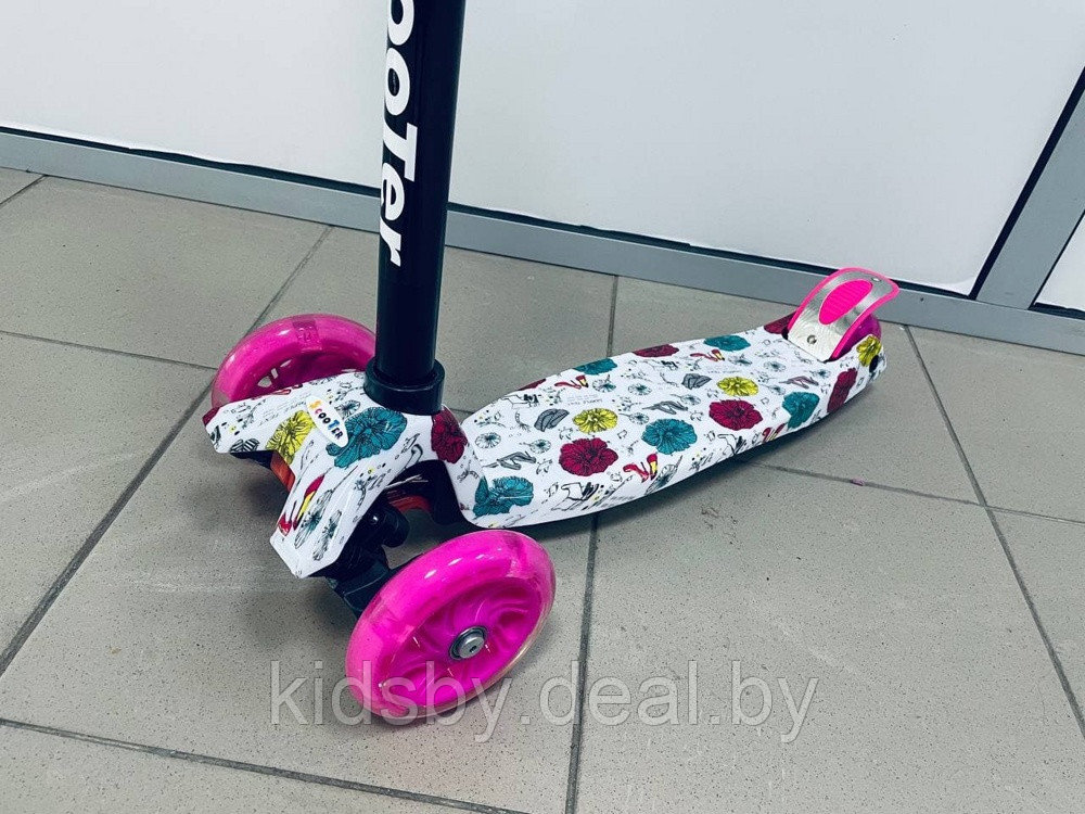 Самокат 21st scooter Maxi Scooter (светящиеся колеса) цвет бело-розовый рисунок new - фото 3 - id-p147099356