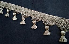 Бахрома декоративная цвета хаки.