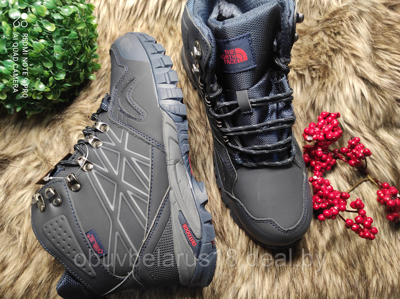 Кроссовки Adidas Core-Tex зима (размеры 42,43,45) доставка по РБ - фото 2 - id-p147396890
