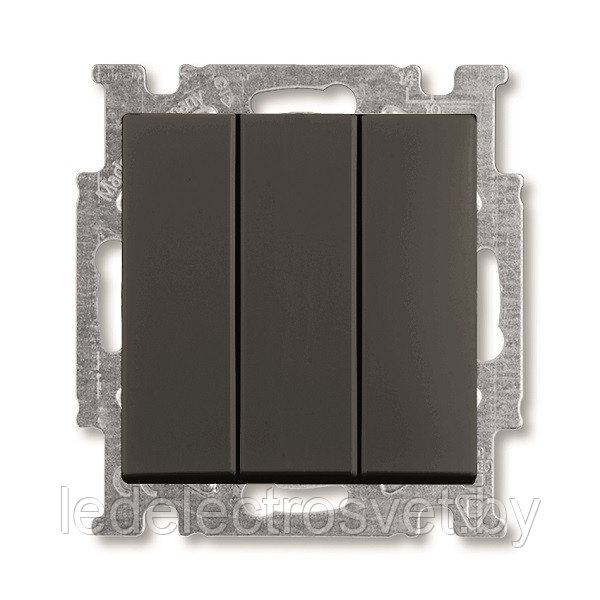 Basic 55 - Выключатель трехклавишный (шато-черный)