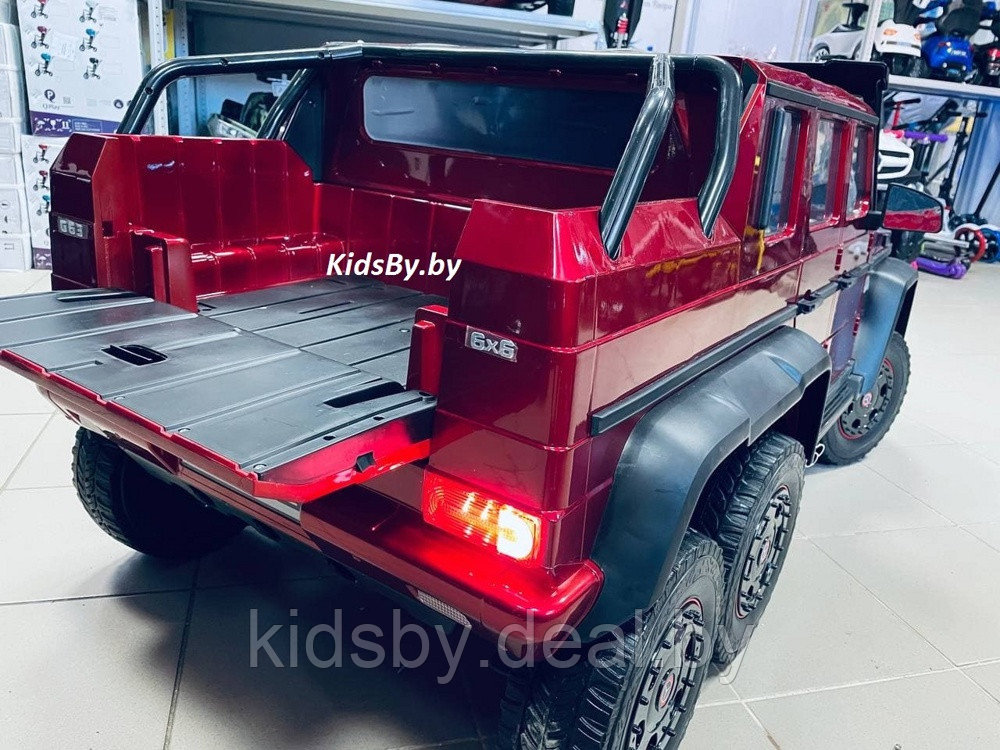 Детский электромобиль RiverToys Mercedes-Benz G63 AMG 4WD X555XX (белый) лицензия - фото 4 - id-p12892894