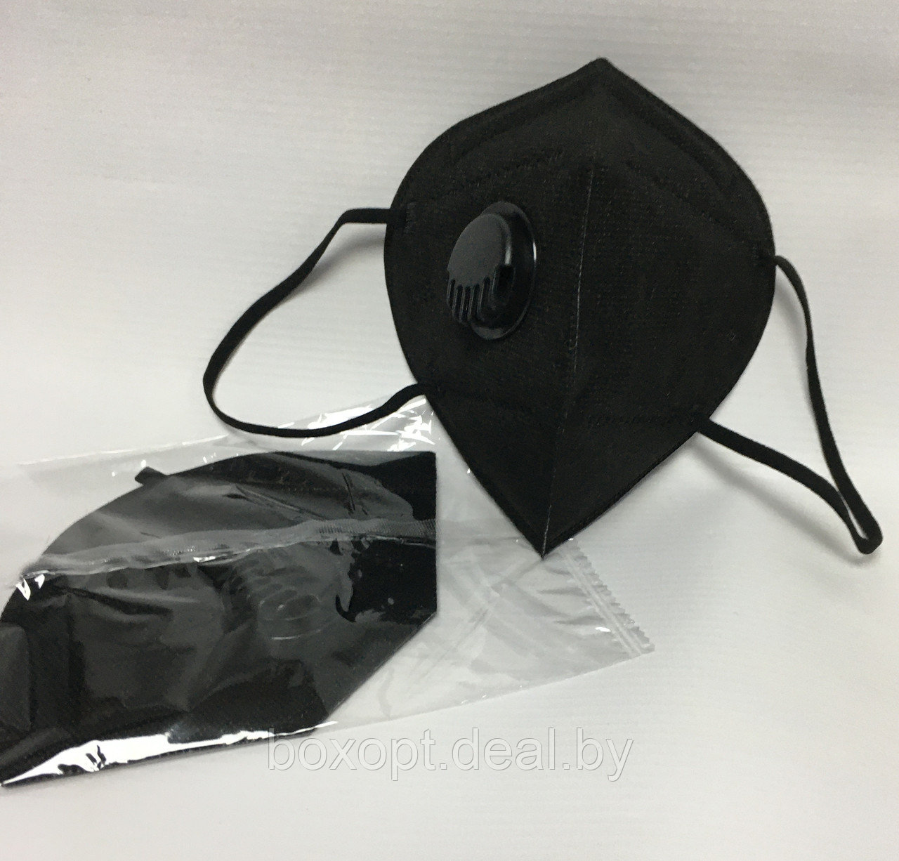 Защитная маска респиратор KN95 FFP2 с клапаном, черная - фото 2 - id-p147997555