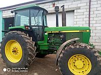 Трактор John Deere 4255