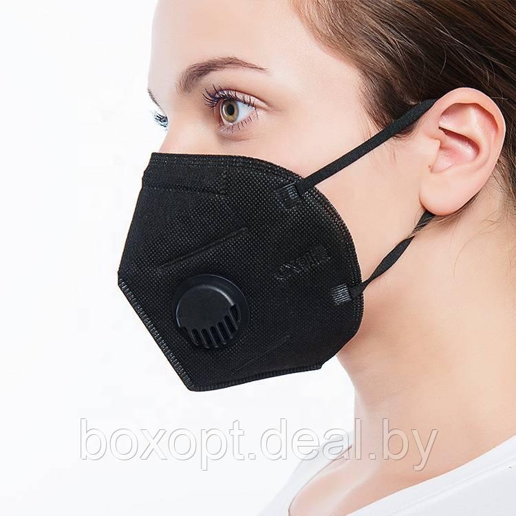 Защитная маска респиратор KN95 FFP2 с клапаном, черная - фото 1 - id-p147997670