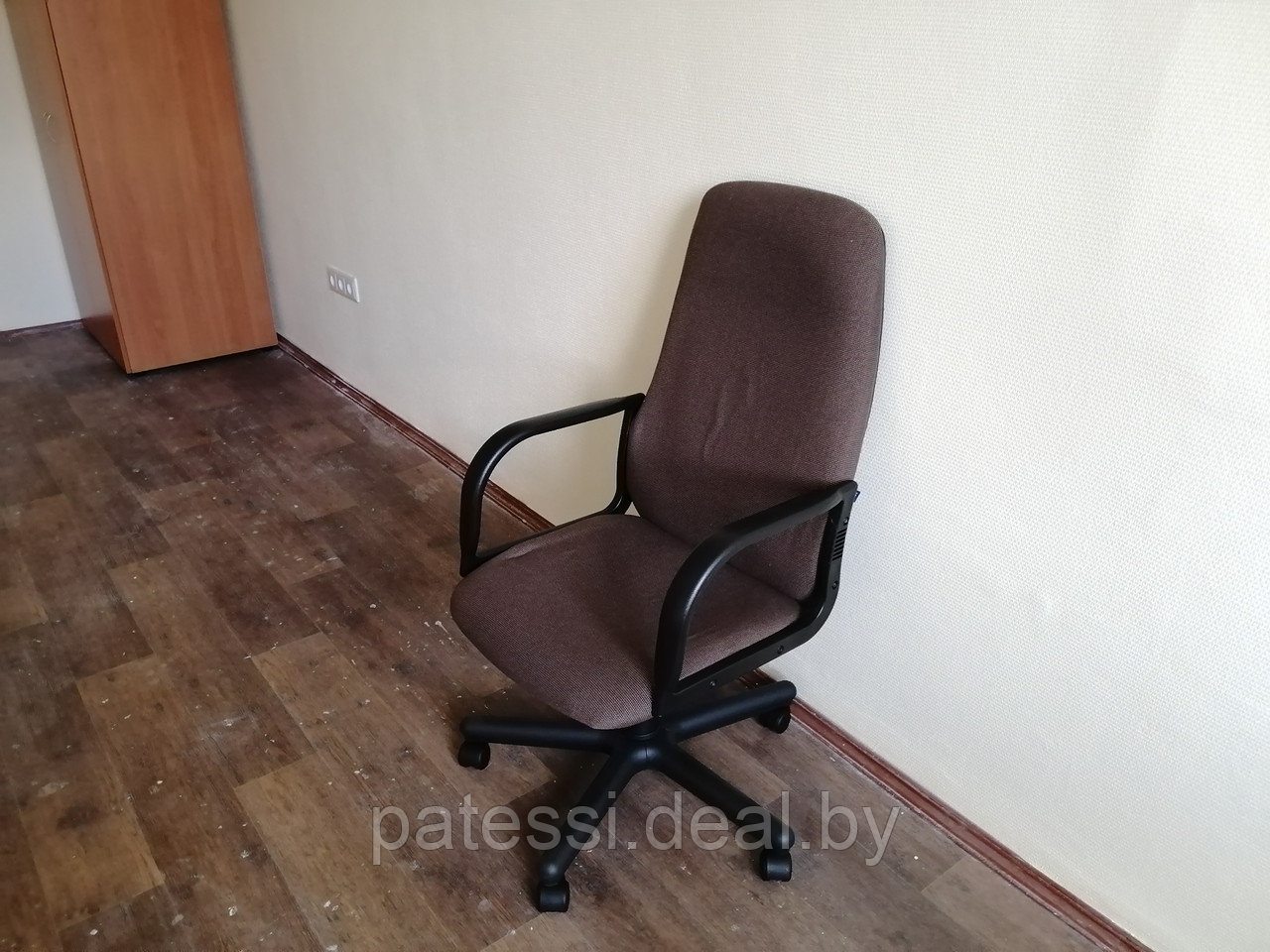 Кресло офисное Diplomat, коричневый - фото 1 - id-p148271682