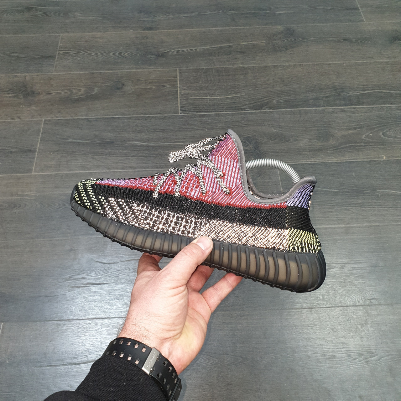 Кроссовки Adidas Yeezy Boost 350 V2 Yecheil - фото 2 - id-p115138931